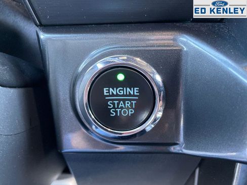 Used 2022 Ford F150 XLT w/ Equipment Group 302A High image 12