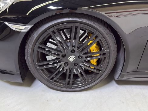 Used 2014 Porsche 911 Turbo S AWD/4WD image 22