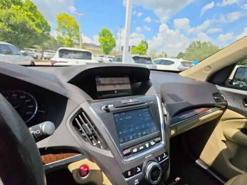 Used 2018 Acura MDX FWD w/ Technology Package image 11