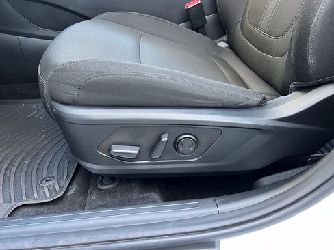 Used 2023 Hyundai Tucson SEL FWD image 16