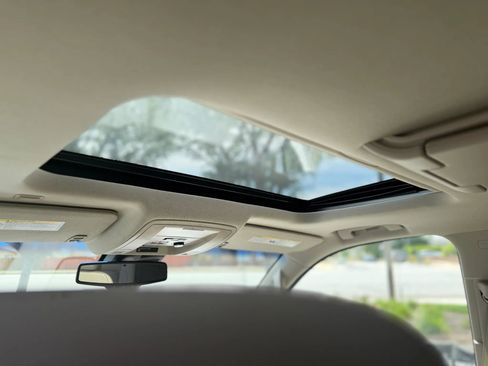 Used 2016 GMC Yukon Denali w/ Open Road Package image 18