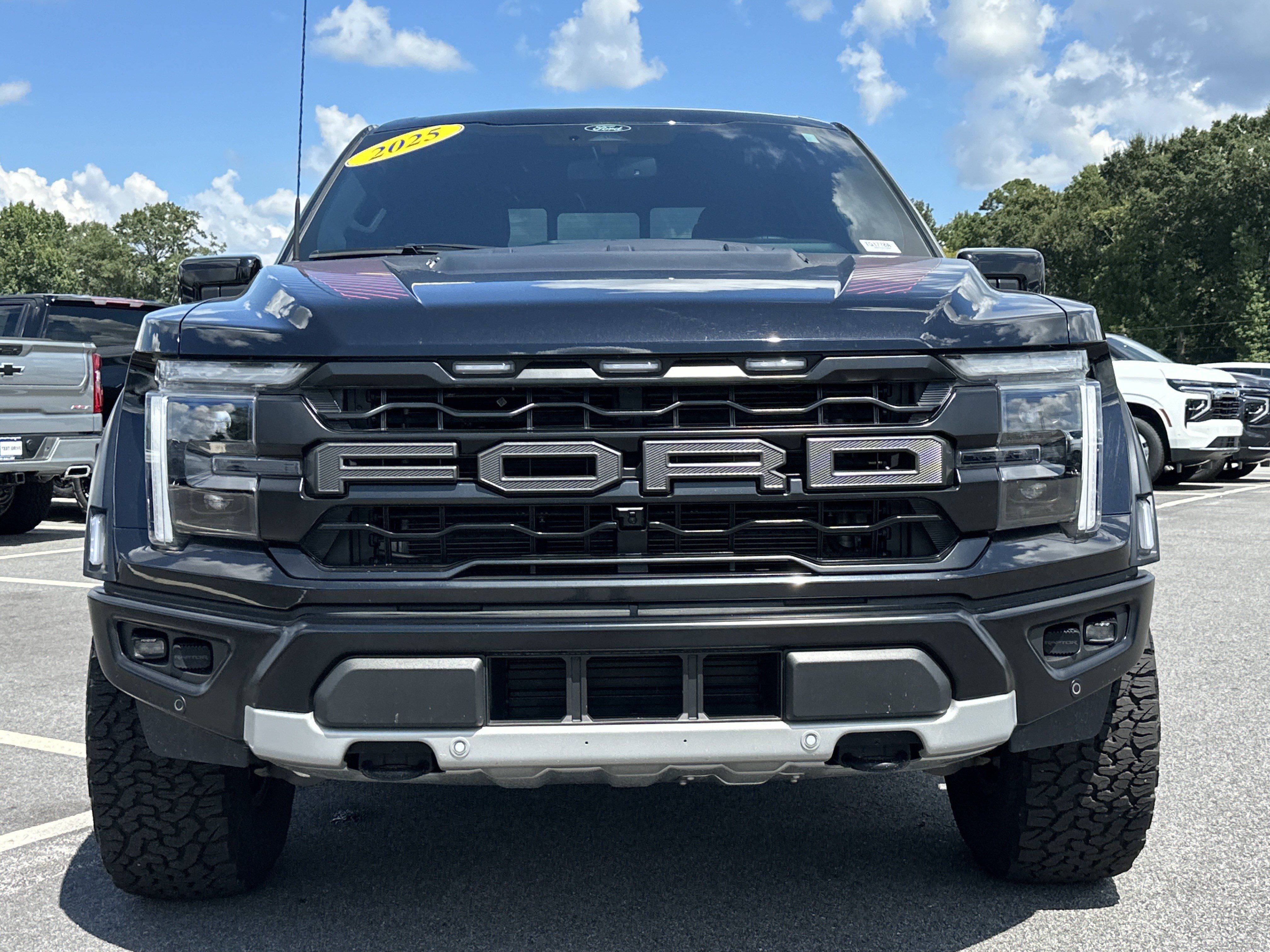 Used 2025 Ford F150 Raptor AWD/4WD image 2