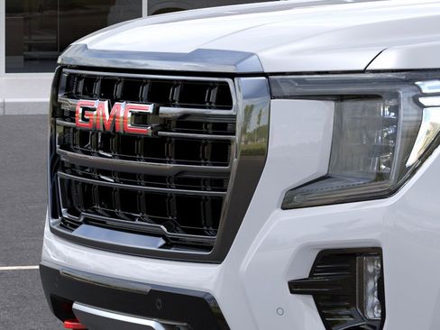 Used 2023 GMC Yukon AT4 AWD/4WD image 14
