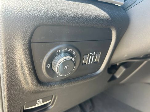 Used 2021 Jeep Grand Cherokee L Limited AWD/4WD image 52