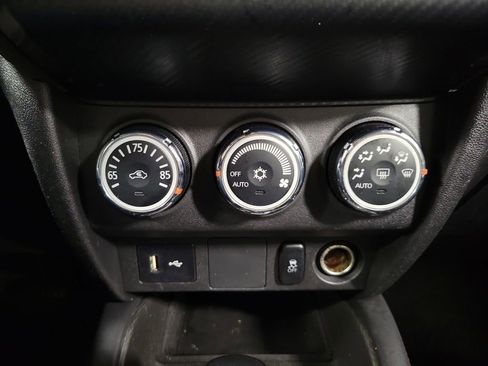 Used 2018 Mitsubishi Outlander Sport ES image 17