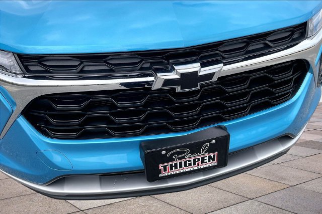 Used 2025 Chevrolet Trax LT w/ LT Convenience Package FWD image 31