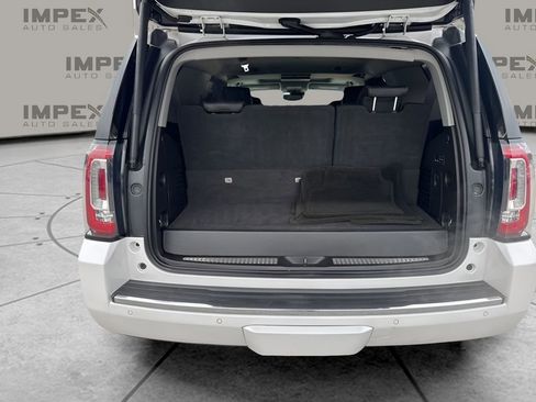 Used 2016 GMC Yukon Denali w/ Open Road Package image 32