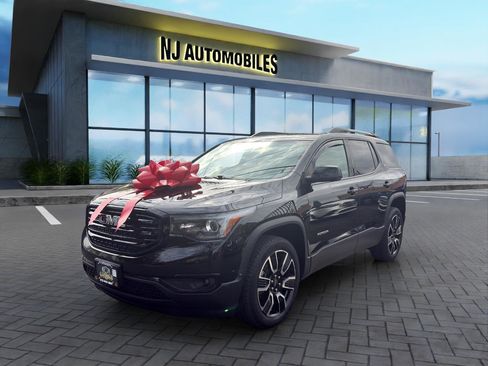 Used 2019 GMC Acadia SLT w/ Black Edition AWD/4WD image 3