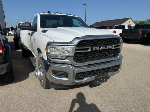 Used 2021 RAM 3500 Tradesman AWD/4WD image 1
