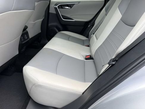 Used 2025 Toyota RAV4 XLE Premium w/ Weather Package FWD image 19