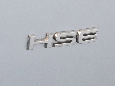 Used 2019 Land Rover Range Rover HSE image 11