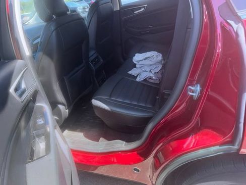 Used 2019 Ford Edge SEL w/ Equipment Group 201A AWD/4WD image 6