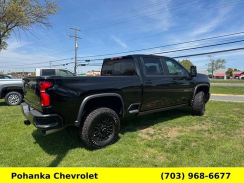 New 2026 Chevrolet Silverado 2500 ZR2 image 3