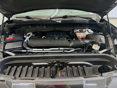 Used 2024 GMC Sierra 1500 Elevation image 34