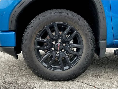 Used 2024 GMC Sierra 1500 Elevation w/ Preferred Package AWD/4WD image 30