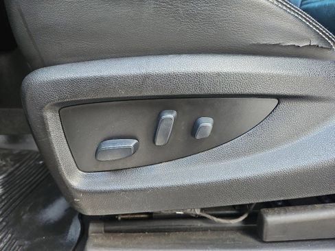 Used 2019 GMC Yukon Denali image 12