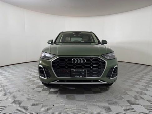 Used 2023 Audi Q5 2.0T Premium w/ Convenience Package image 2