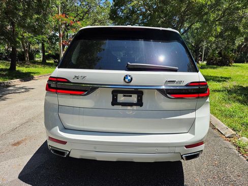 Used 2026 BMW X7 xDrive40i AWD/4WD image 6