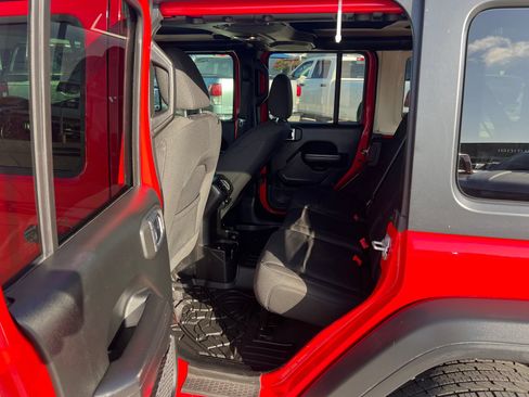 Used 2020 Jeep Wrangler Unlimited Sport S AWD/4WD image 13