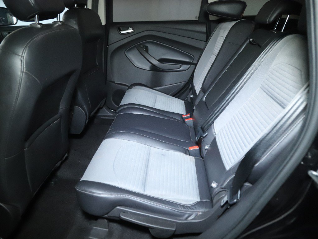 Used 2019 Ford Escape SE AWD/4WD image 14