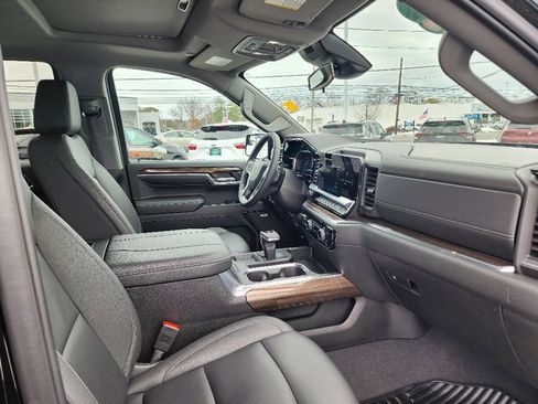 Certified 2024 Chevrolet Silverado 1500 RST w/ Convenience Package II image 27