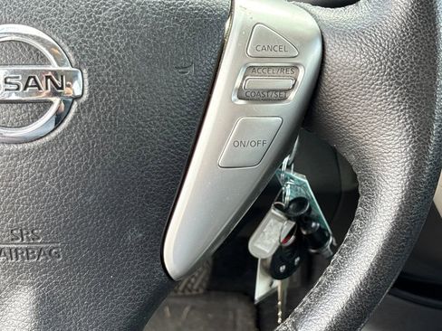 Used 2015 Nissan Versa Note SV FWD image 20