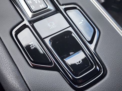 Used 2024 Lexus TX 500h AWD w/ Technology Package image 11