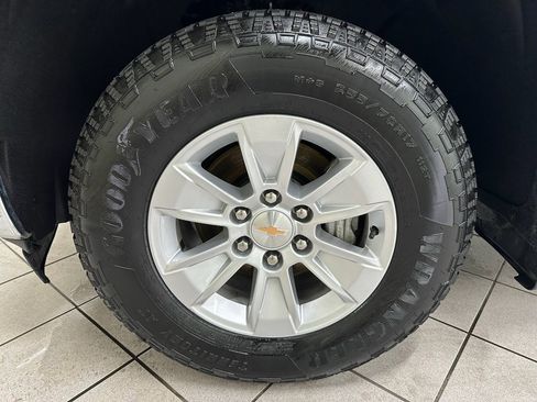 Certified 2025 Chevrolet Silverado 1500 LT image 20