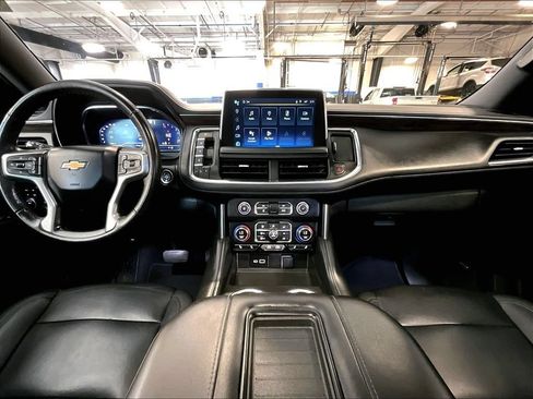Used 2022 Chevrolet Tahoe LT w/ Luxury Package AWD/4WD image 22