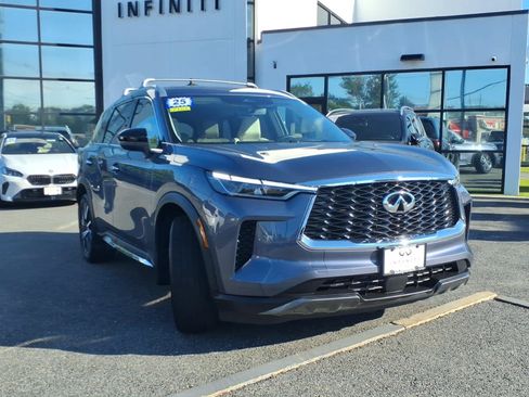 Certified 2025 INFINITI QX60 Sensory w/ Vision Package AWD/4WD image 3