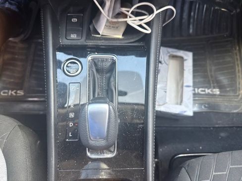 Certified 2021 Nissan Kicks SV FWD image 24