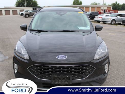Used 2021 Ford Escape SEL w/ Technology Package AWD/4WD image 1