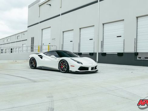 Used 2018 Ferrari 488 GTB RWD image 74