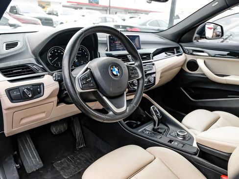 Used 2020 BMW X2 sDrive28i w/ Convenience Package image 3