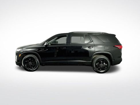 Used 2023 Chevrolet Traverse LT w/ Midnight/Sport Edition AWD/4WD image 5