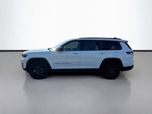Used 2023 Jeep Grand Cherokee L Laredo AWD/4WD image 5