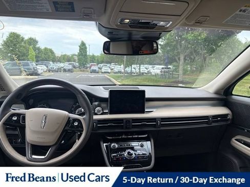 Used 2022 Lincoln Corsair AWD w/ Equipment Group 101A image 17