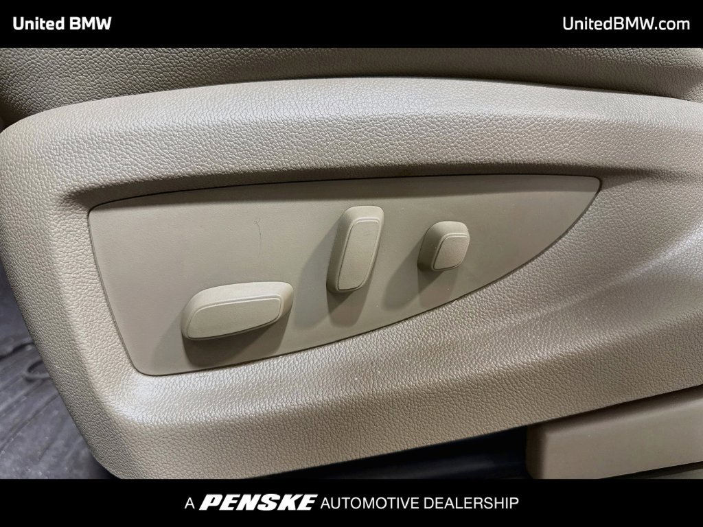 Used 2018 Chevrolet Tahoe LT RWD image 11