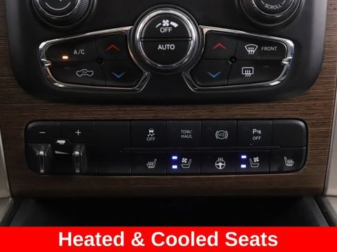 Used 2014 RAM 2500 Laramie w/ Convenience Group AWD/4WD image 4