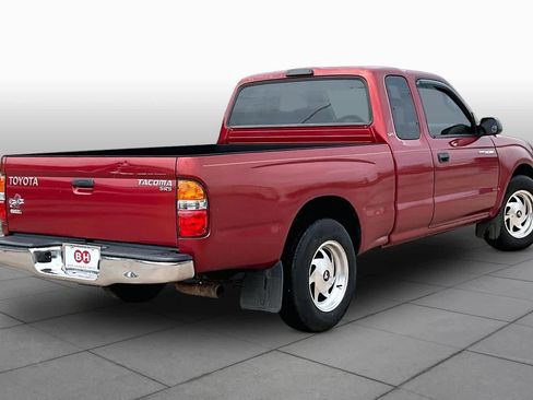 Used 2004 Toyota Tacoma 2WD Xtracab image 12