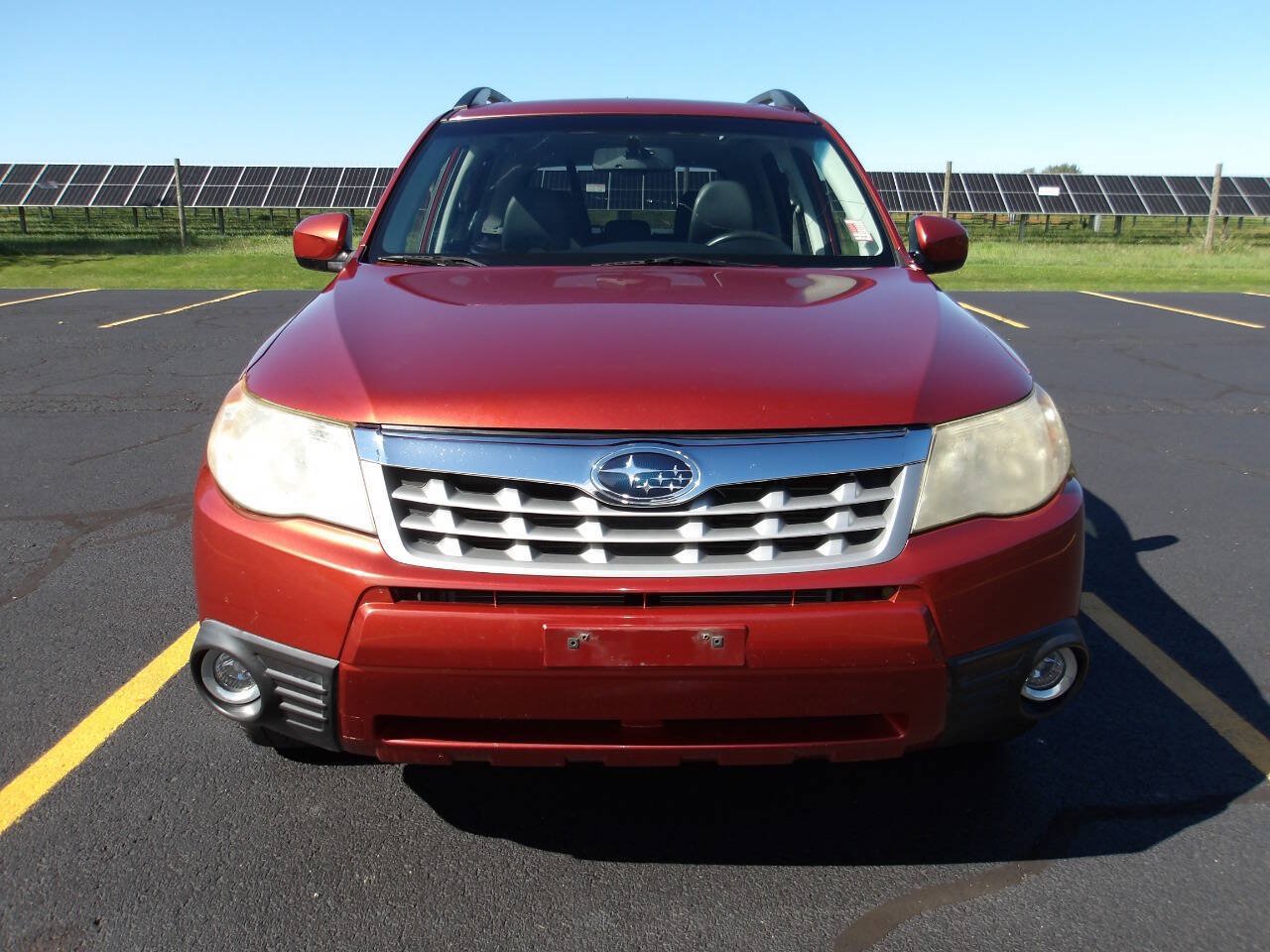 Used 2011 Subaru Forester 2.5X Limited AWD/4WD image 3