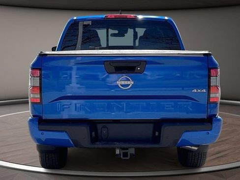 New 2026 Nissan Frontier SV w/ Tow Package AWD/4WD image 4