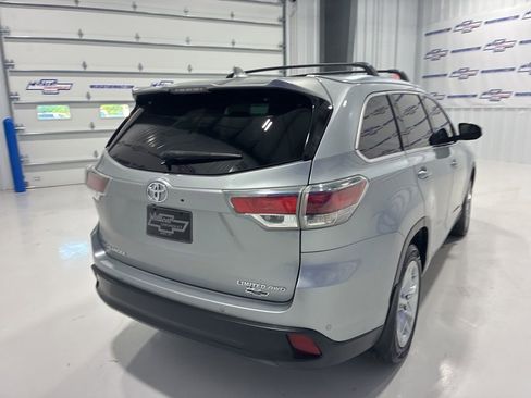 Used 2015 Toyota Highlander Limited image 6