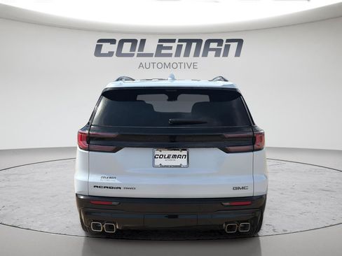 New 2026 GMC Acadia Denali Ultimate w/ LPO, Floor Liner Package AWD/4WD image 4