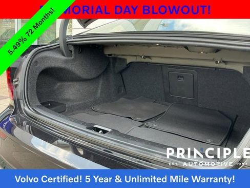 Certified 2024 Volvo S60 B5 Core FWD image 16