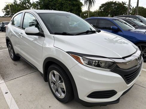 Used 2021 Honda HR-V LX image 5