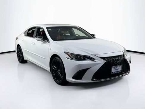 Used 2022 Lexus ES 350 F Sport image 3