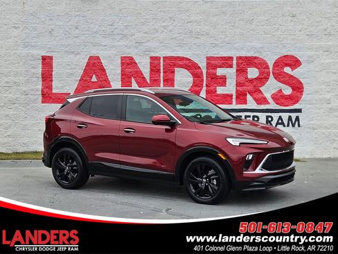 Used 2025 Buick Encore GX Sport Touring w/ Comfort Package image 1