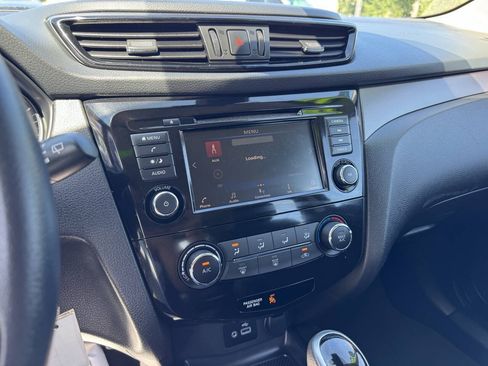 Used 2020 Nissan Rogue Sport S AWD/4WD image 19