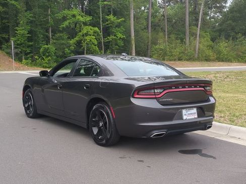 Used 2023 Dodge Charger SXT RWD image 11